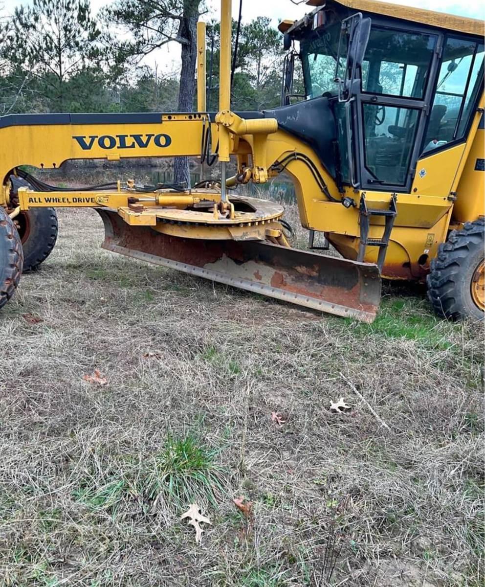 Volvo G946 Niveladoras