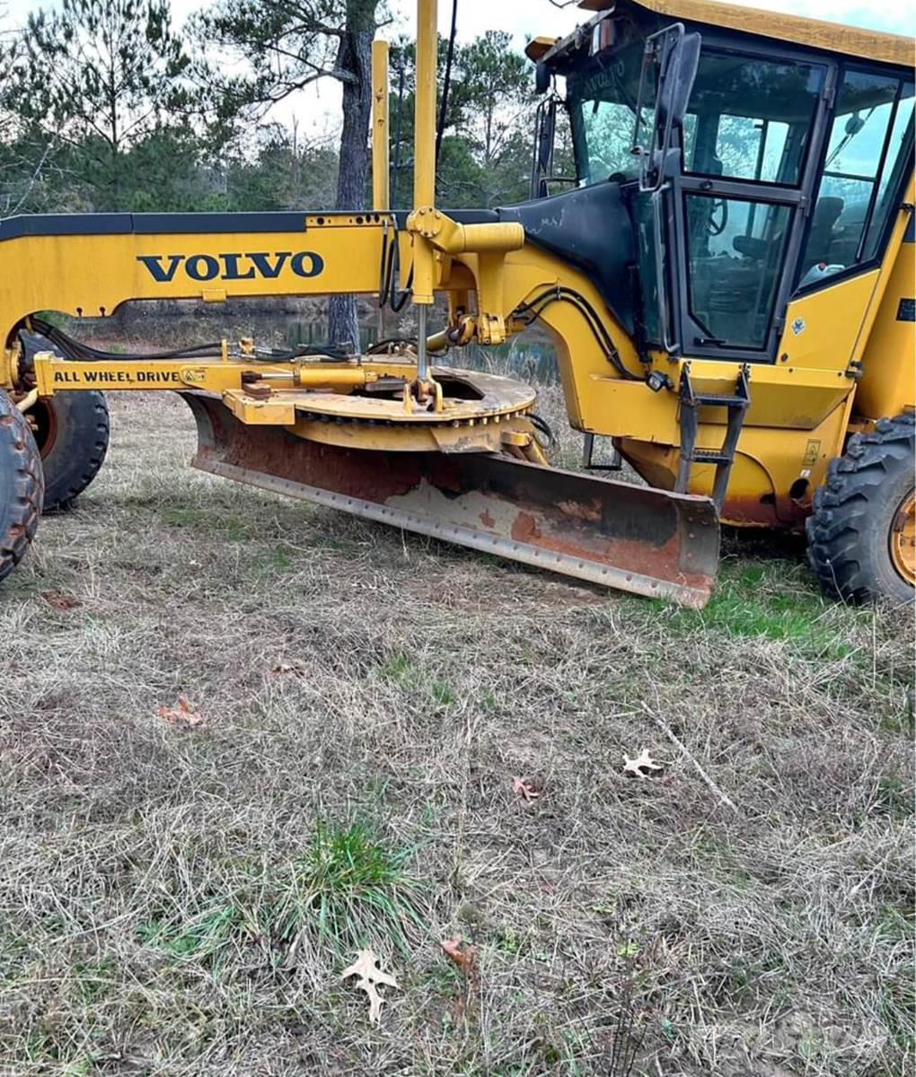 Volvo G946 Niveladoras