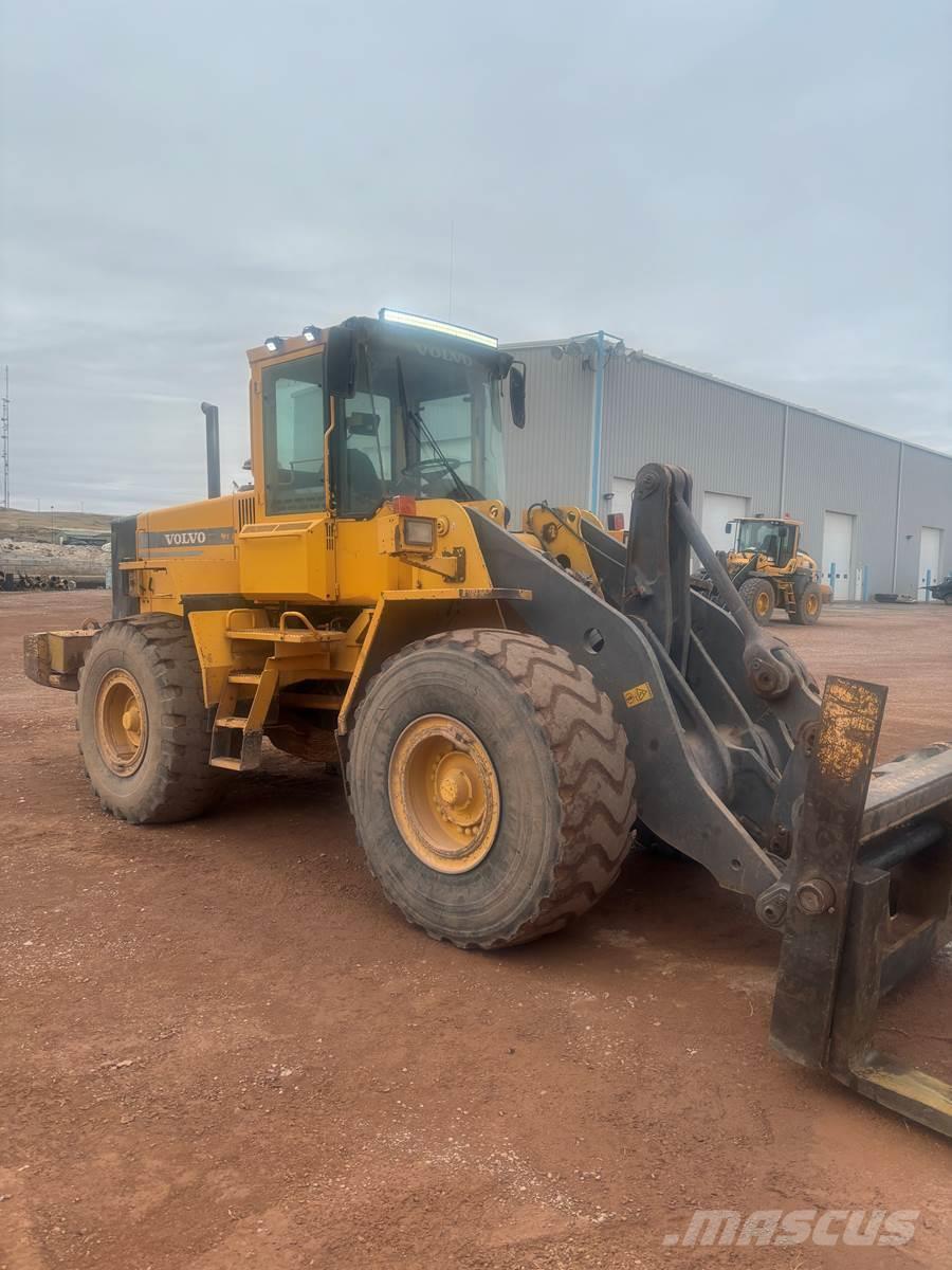 Volvo L120C Cargadoras sobre ruedas