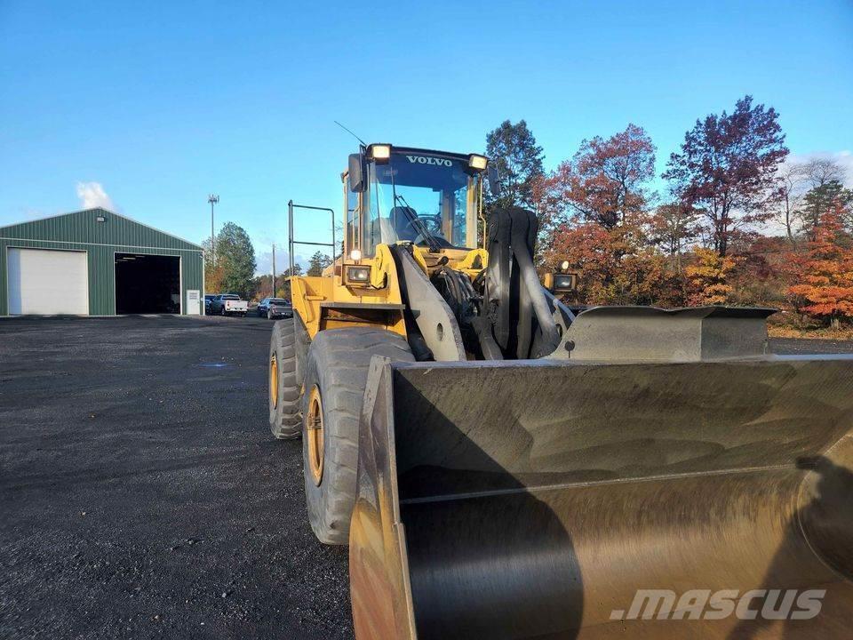 Volvo L180D Cargadoras sobre ruedas