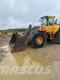 Volvo L220D Cargadoras sobre ruedas