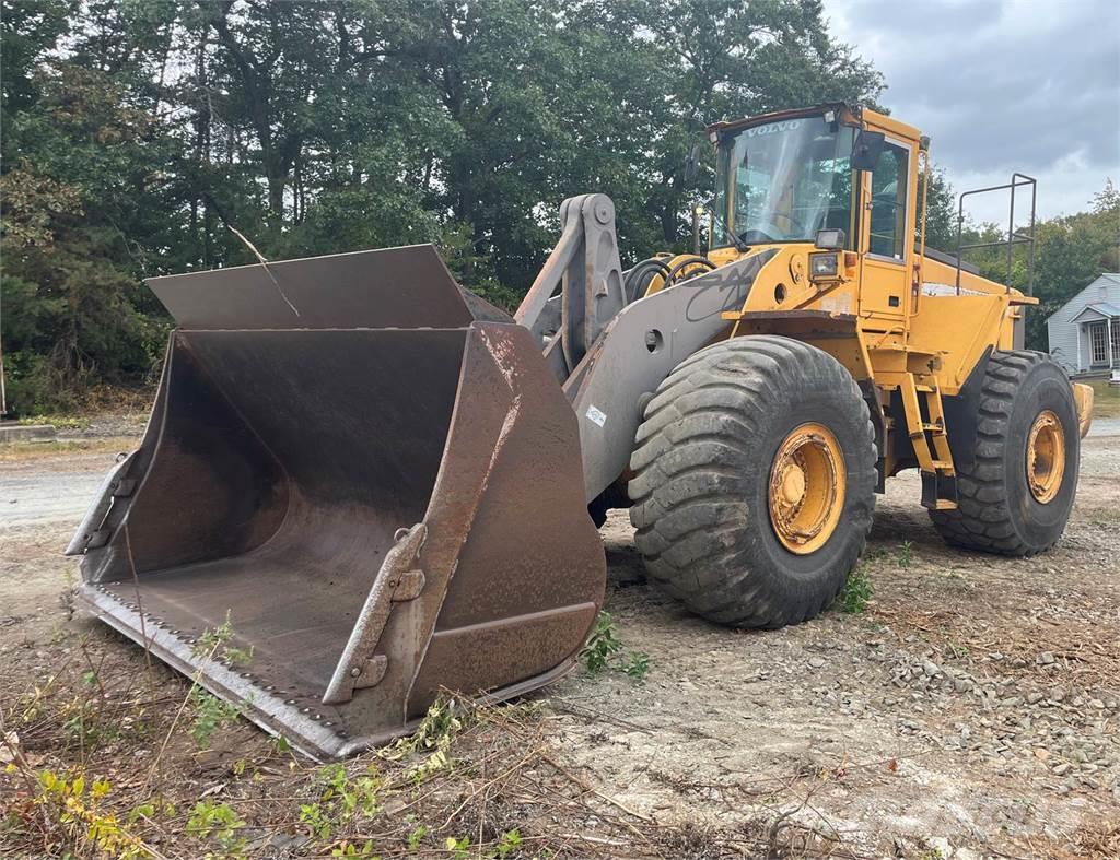 Volvo L220D Cargadoras sobre ruedas