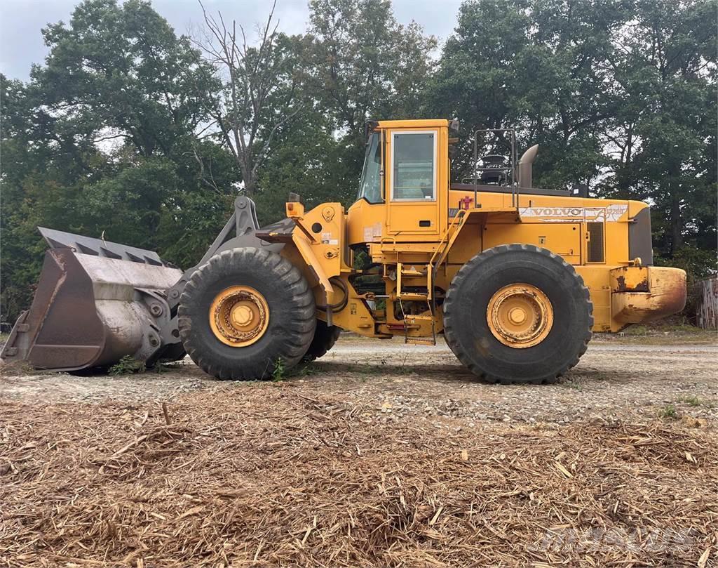 Volvo L220D Cargadoras sobre ruedas