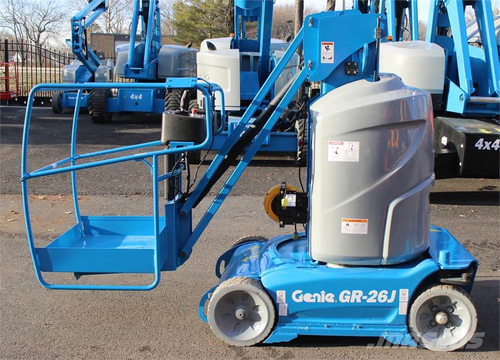 Genie GR26J Plataformas con jaula de elevación