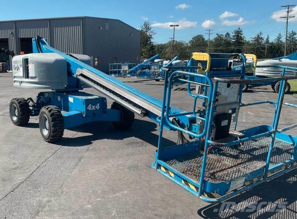 Genie S40 Plataformas con jaula de elevación