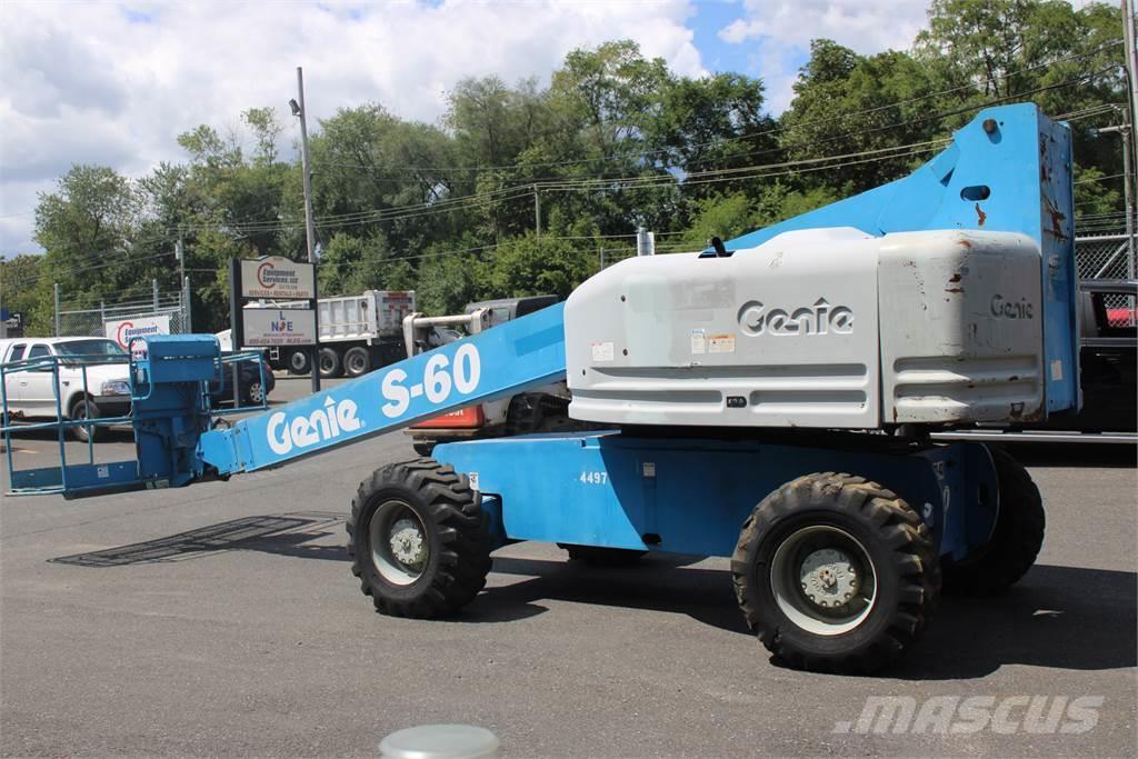 Genie S60 Plataformas con jaula de elevación