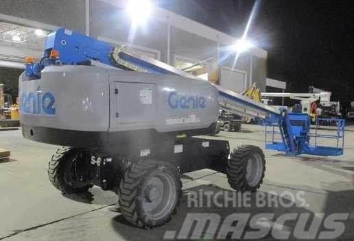 Genie S65 Plataformas con jaula de elevación