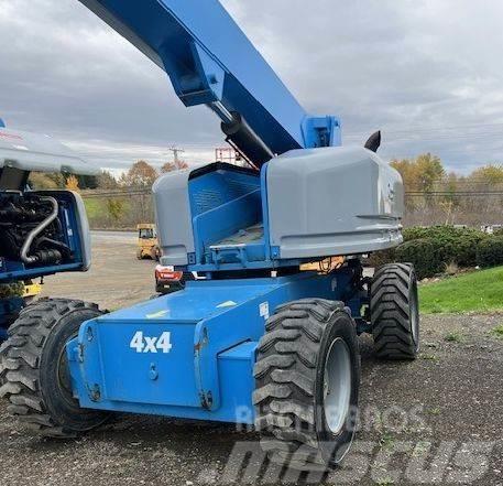 Genie S80 Plataformas con jaula de elevación