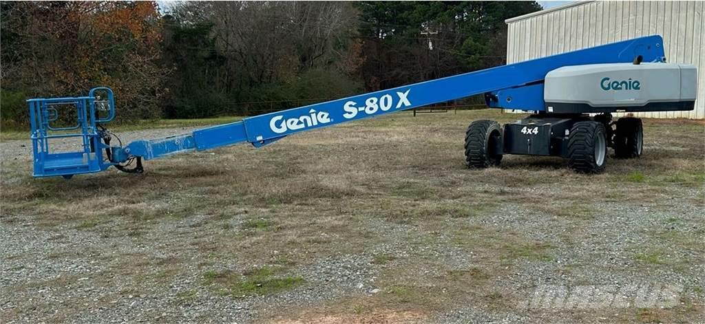 Genie S80X Plataformas con jaula de elevación