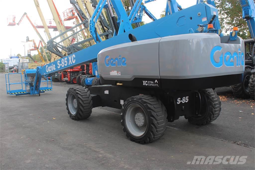 Genie S85XC Plataformas con jaula de elevación