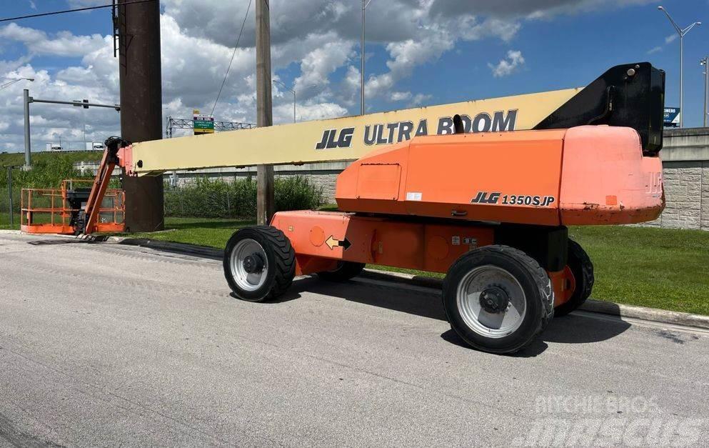 JLG 1350SJP Plataformas con jaula de elevación