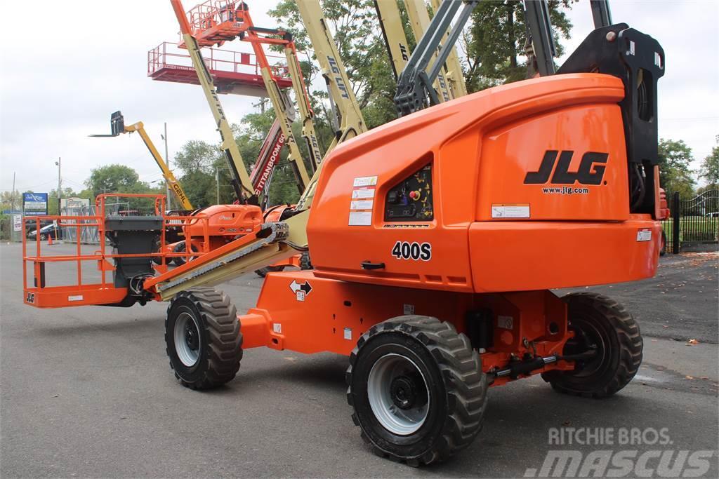 JLG 400S Plataformas con jaula de elevación