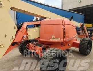 JLG 600AJ Plataformas con brazo de elevación manual