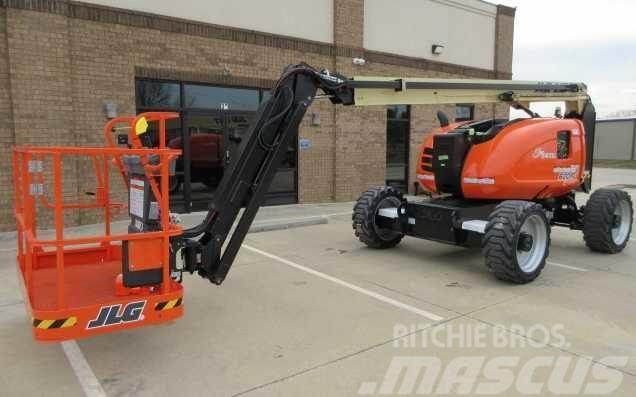 JLG 600AJ Plataformas con brazo de elevación manual