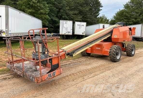 JLG 600S Plataformas con jaula de elevación