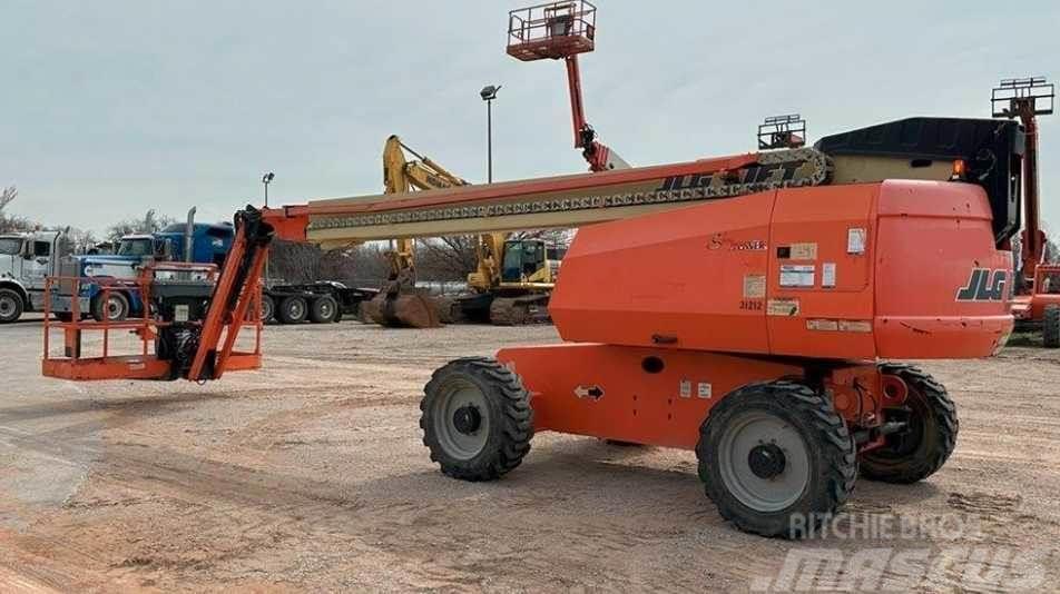 JLG 660SJ Plataformas con jaula de elevación