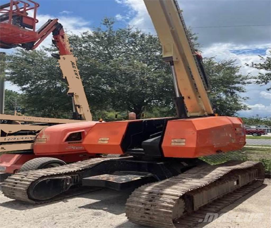 JLG 660SJC Plataformas con jaula de elevación