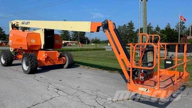 JLG 800AJ Plataformas con brazo de elevación manual