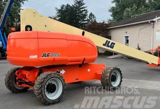 JLG 800S Plataformas con jaula de elevación