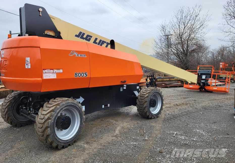 JLG 800S Plataformas con jaula de elevación