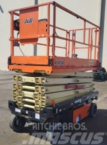 JLG R4045 Otros