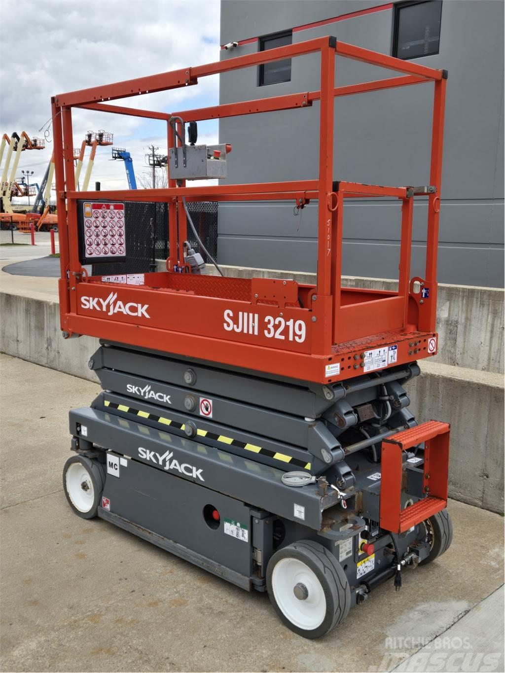 SkyJack SJ3219 Otros