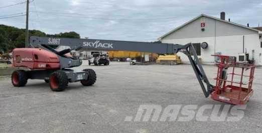 SkyJack SJ86T Plataformas con jaula de elevación