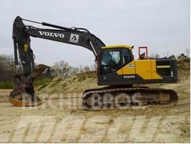 Volvo EC220EL Excavadoras sobre orugas