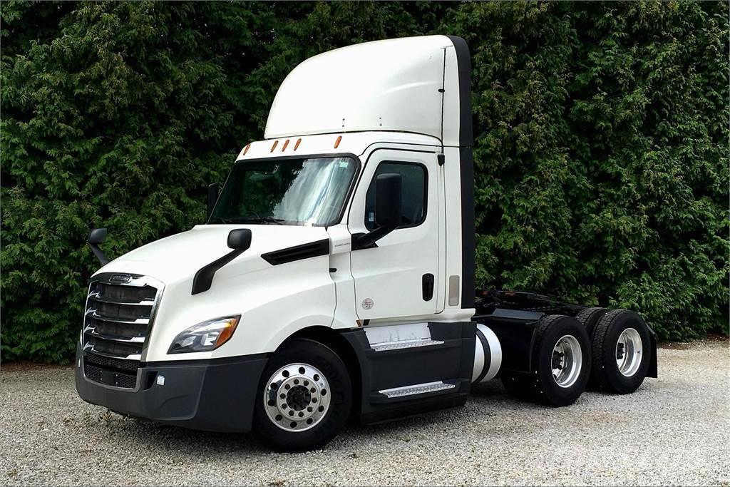 Freightliner CASCADIA Camiones tractor