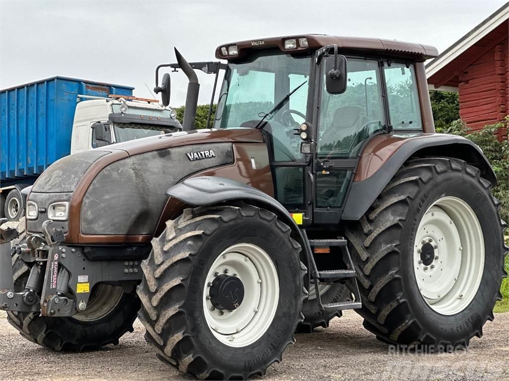 Valtra T170 Tractores