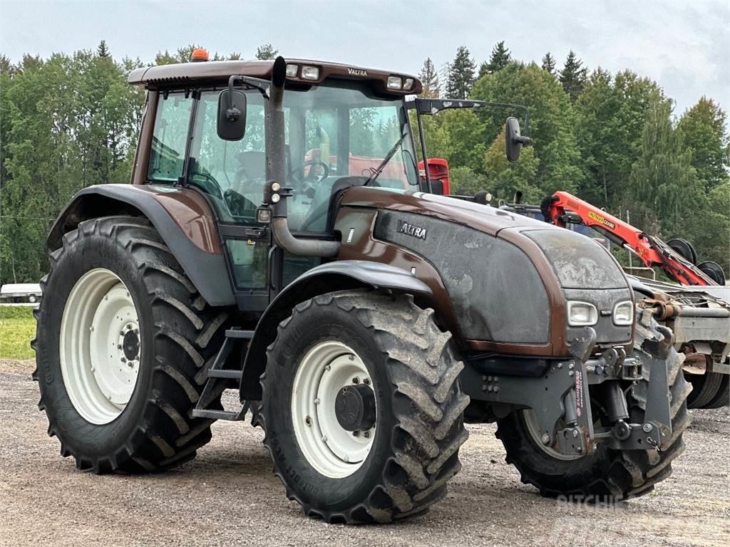 Valtra T170 Tractores