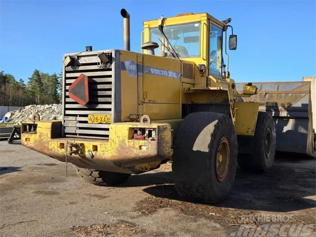 Volvo L120C Cargadoras sobre ruedas