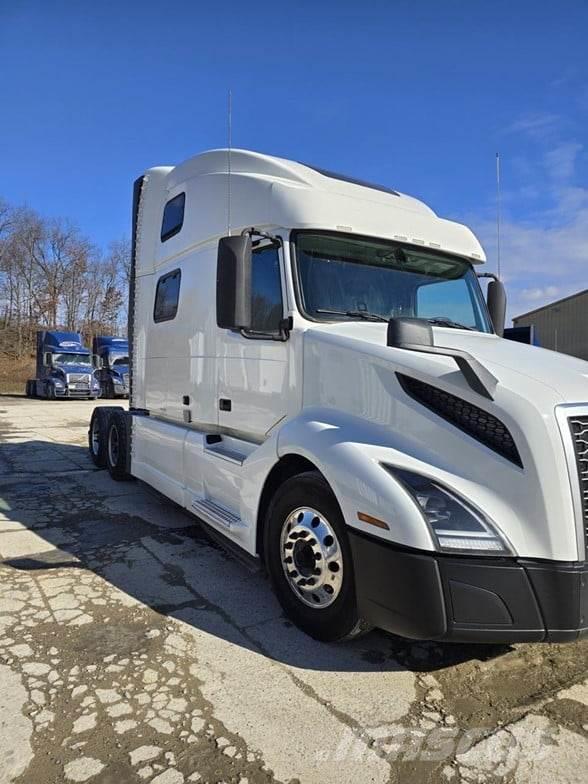 Volvo VNL64T860 Camiones tractor