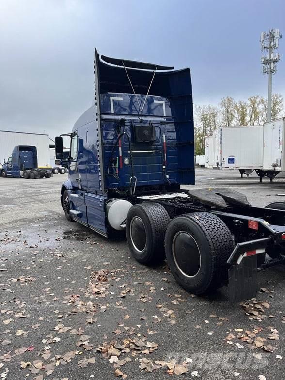 Volvo VNR64T640 Camiones tractor