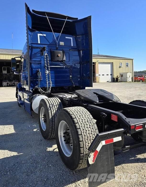 Volvo VNR64T640 Camiones tractor