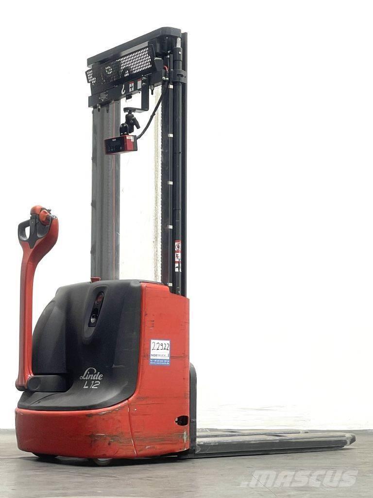 Linde L12 Montacargas manual