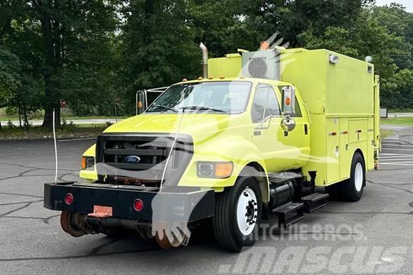 Ford F750 Otros