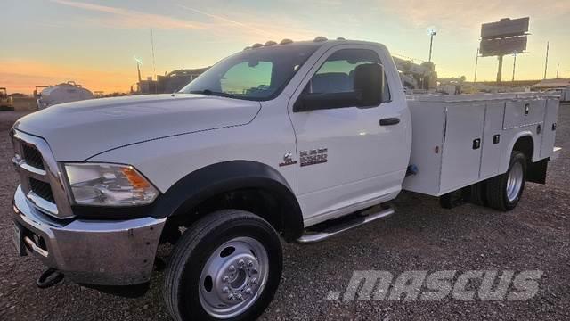 Dodge 5500 Vehículos de reciclaje