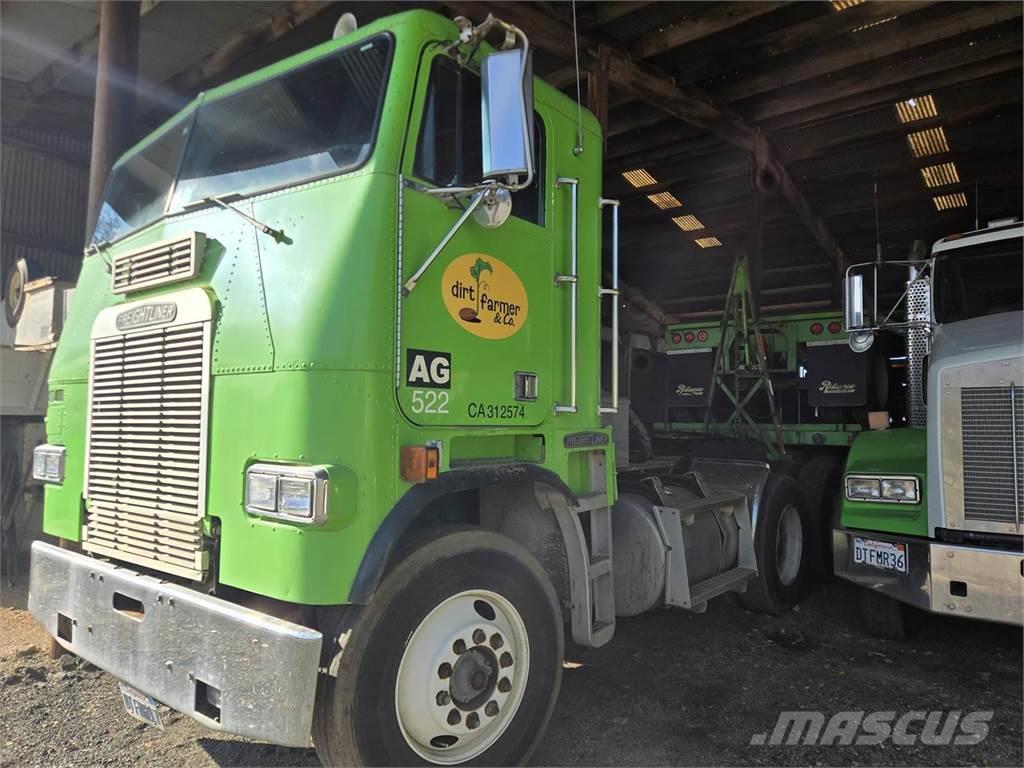 Freightliner FLA86 Camiones tractor