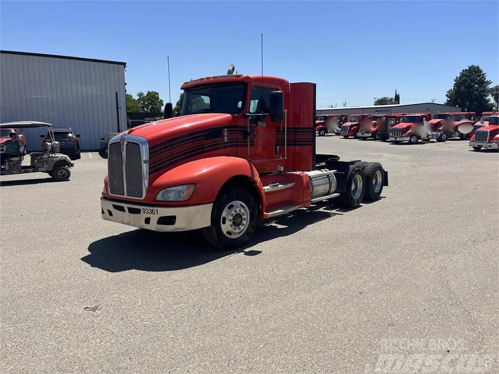 Kenworth T660 Camiones tractor