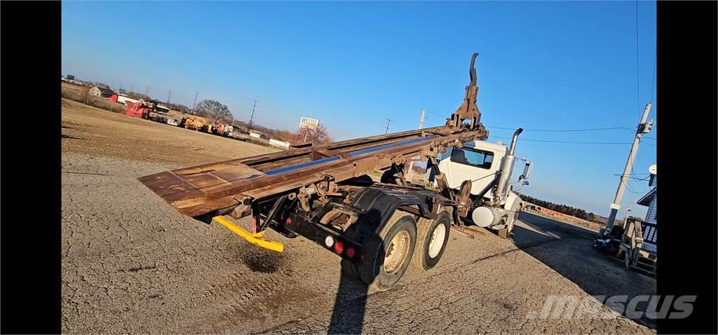 Mack CTP713 Otros camiones