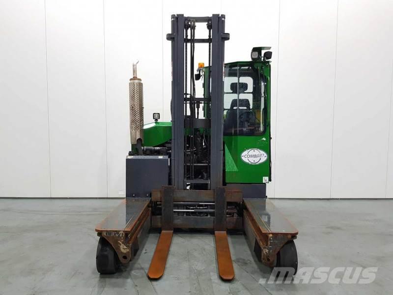 Combilift C3000 Montacargas de 4 vías