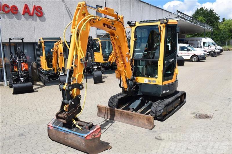 Hyundai 25Z-9AK Miniexcavadoras