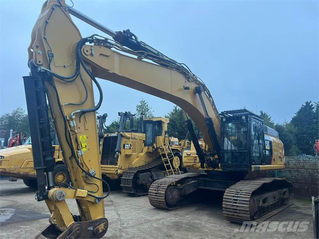 CAT 352F Excavadoras sobre orugas