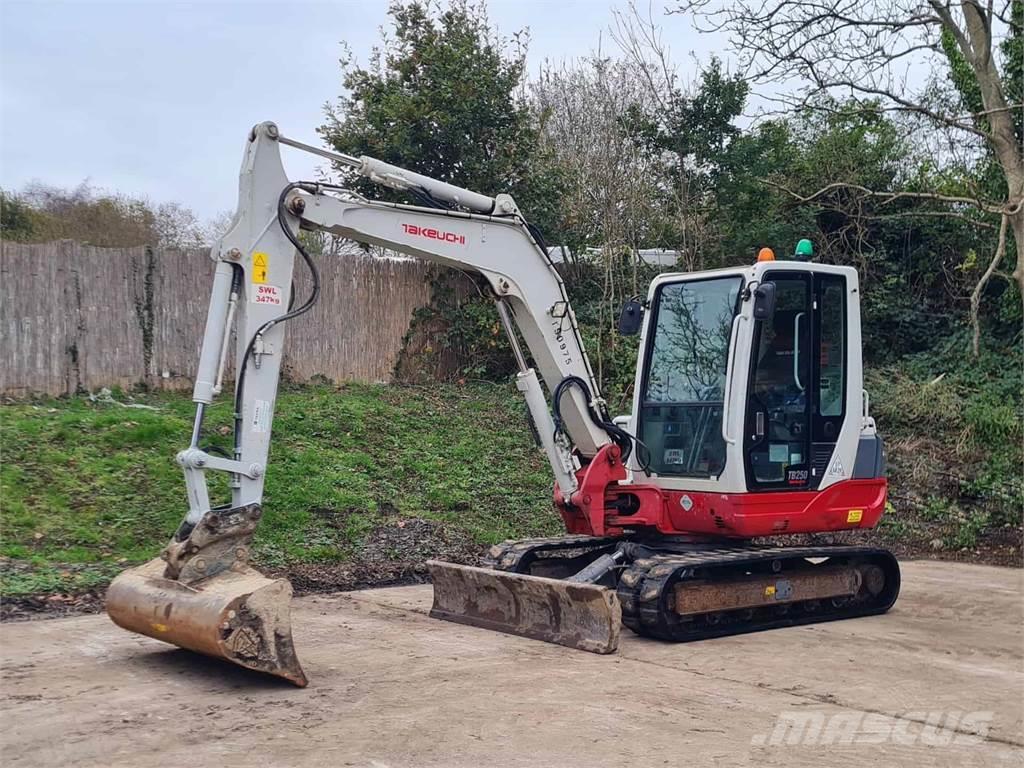 Takeuchi TB250 Miniexcavadoras