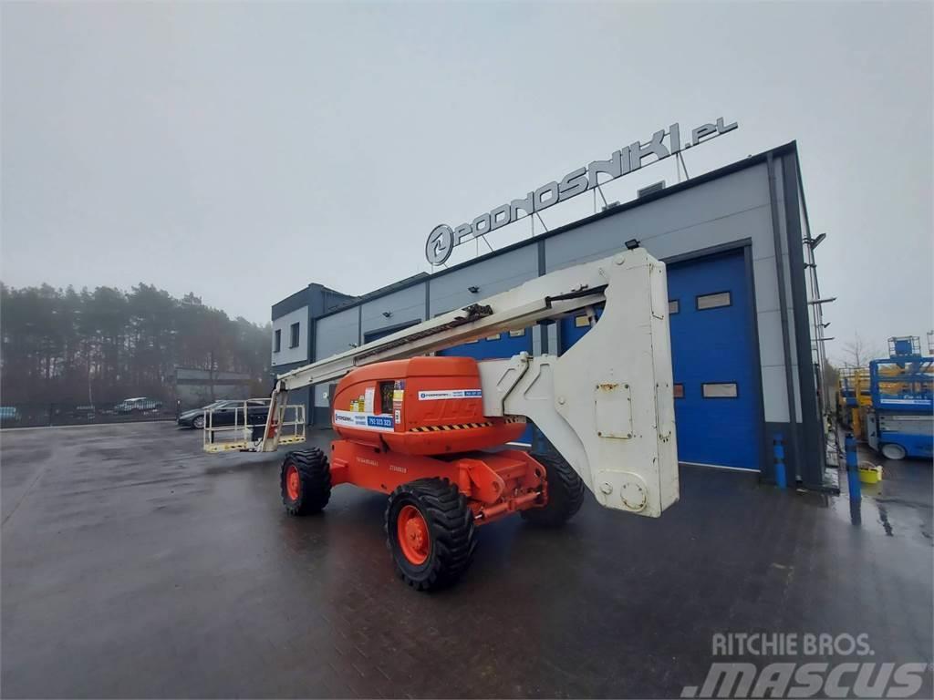 JLG 800AJ Plataformas con brazo de elevación manual