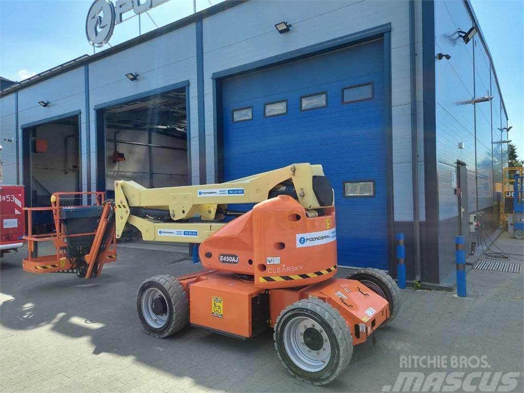 JLG E450AJ Plataformas con brazo de elevación manual