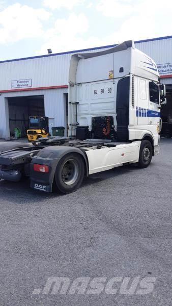 DAF XF105 460 Camiones tractor