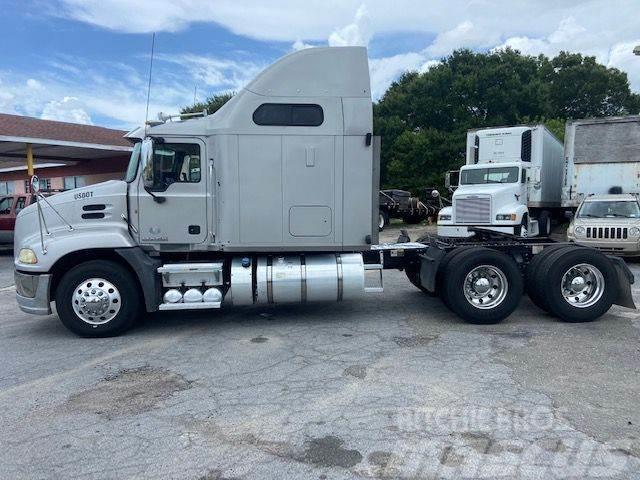 Mack CXU613 Camiones tractor