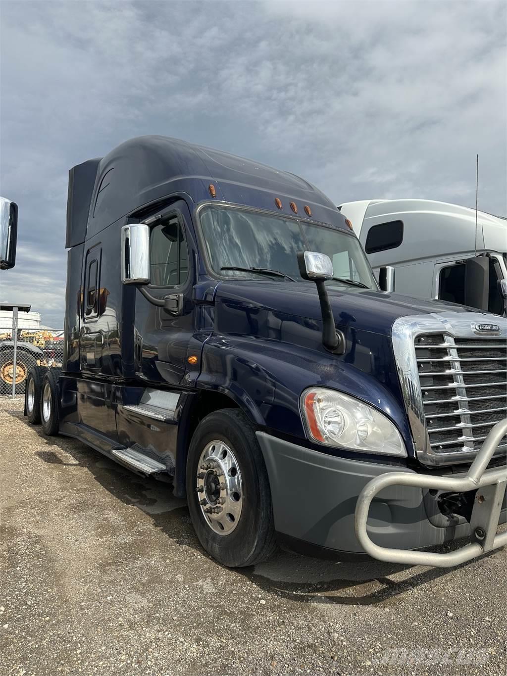 Freightliner CASCADIA Camiones tractor